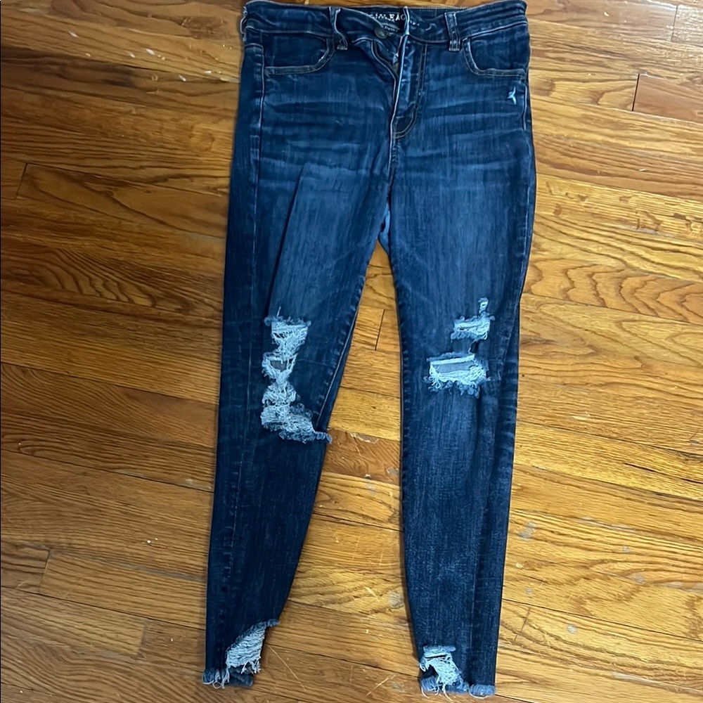 American Eagle Next Level Stretch Womens Distressed Jeans size 10